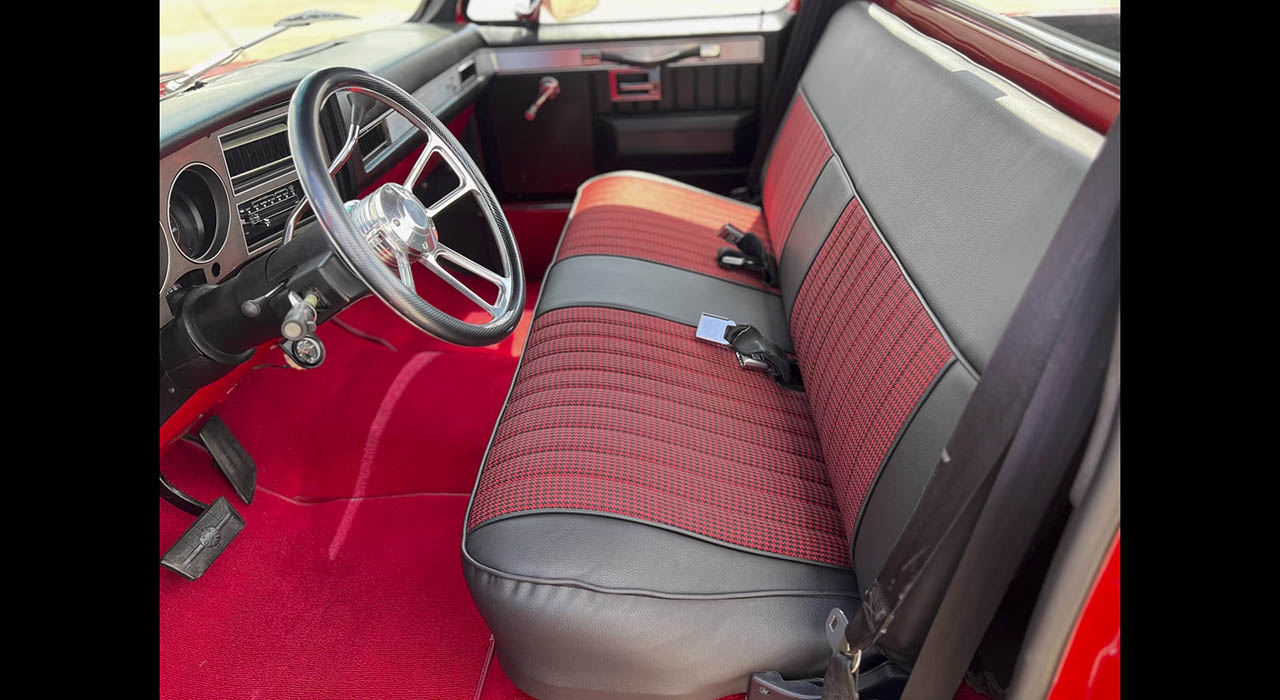13th Image of a 1986 CHEVROLET C10