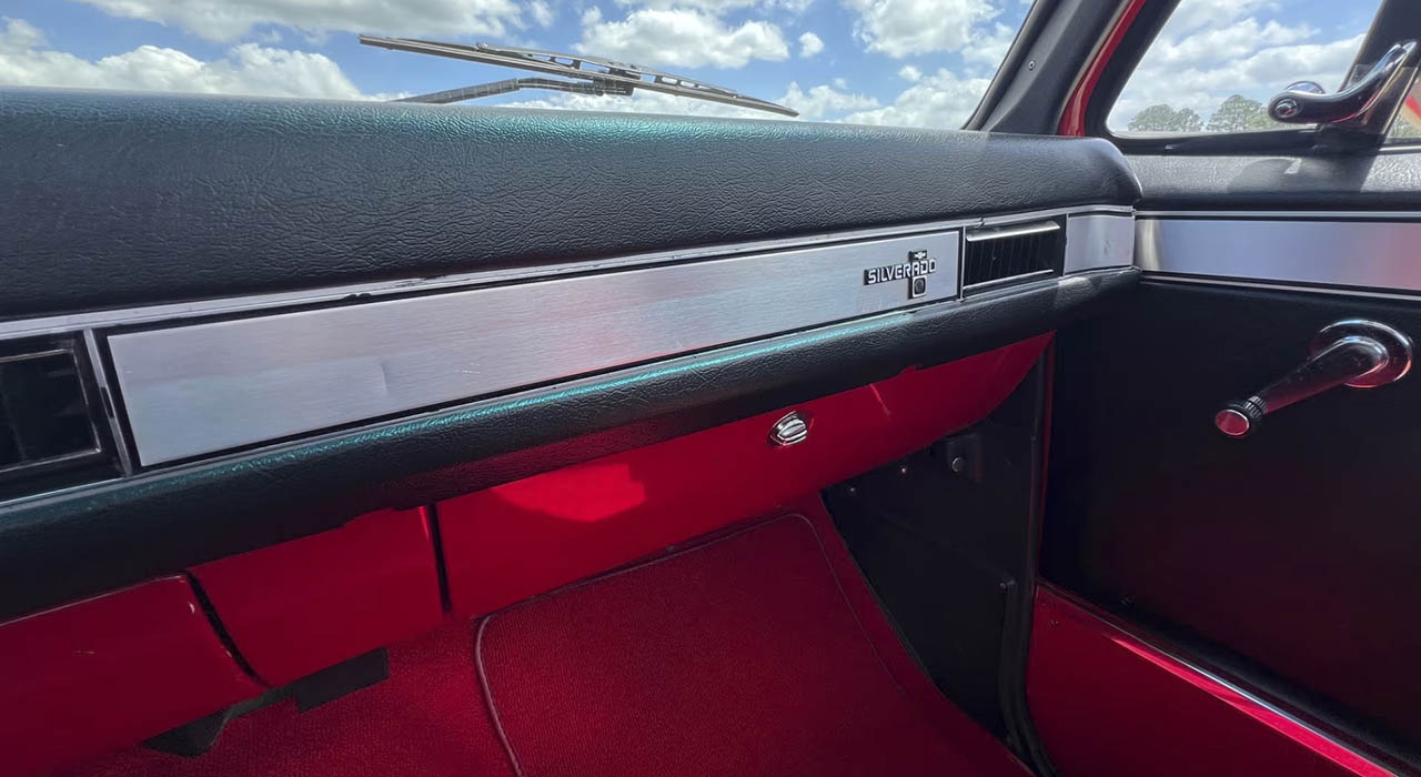 16th Image of a 1986 CHEVROLET C10