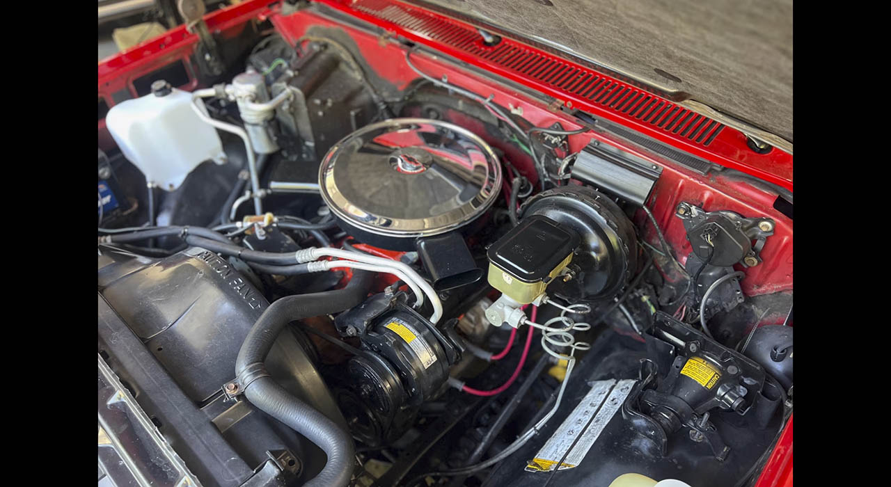 18th Image of a 1986 CHEVROLET C10