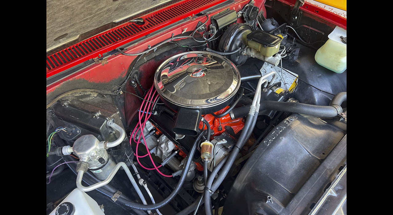 19th Image of a 1986 CHEVROLET C10