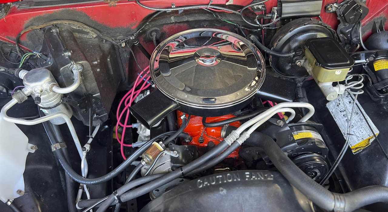 20th Image of a 1986 CHEVROLET C10