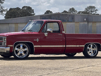 Image 4 of 22 of a 1986 CHEVROLET C10