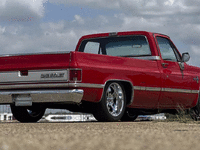 Image 6 of 22 of a 1986 CHEVROLET C10