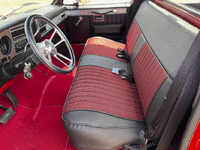 Image 14 of 22 of a 1986 CHEVROLET C10