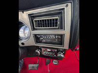 Image 18 of 22 of a 1986 CHEVROLET C10