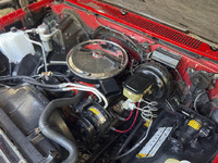 Image 19 of 22 of a 1986 CHEVROLET C10