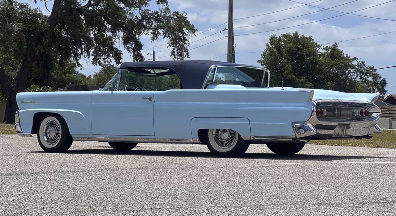 5th Image of a 1958 LINCOLN CONTINENTAL MARK III