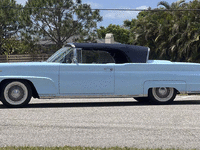 Image 3 of 24 of a 1958 LINCOLN CONTINENTAL MARK III