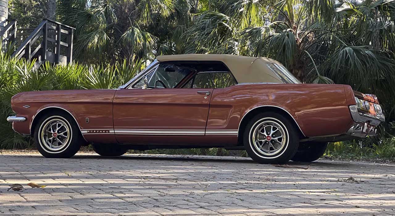 5th Image of a 1966 FORD MUSTANG GT