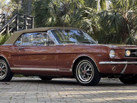 Image 2 of 20 of a 1966 FORD MUSTANG GT