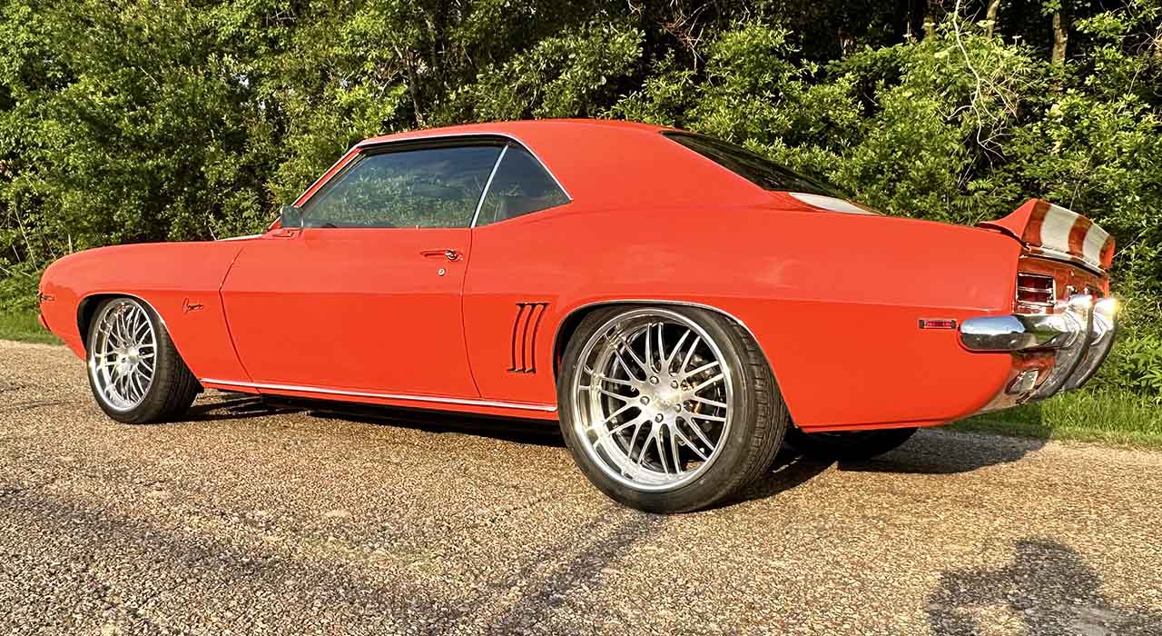 4th Image of a 1969 CHEVROLET CAMARO RS