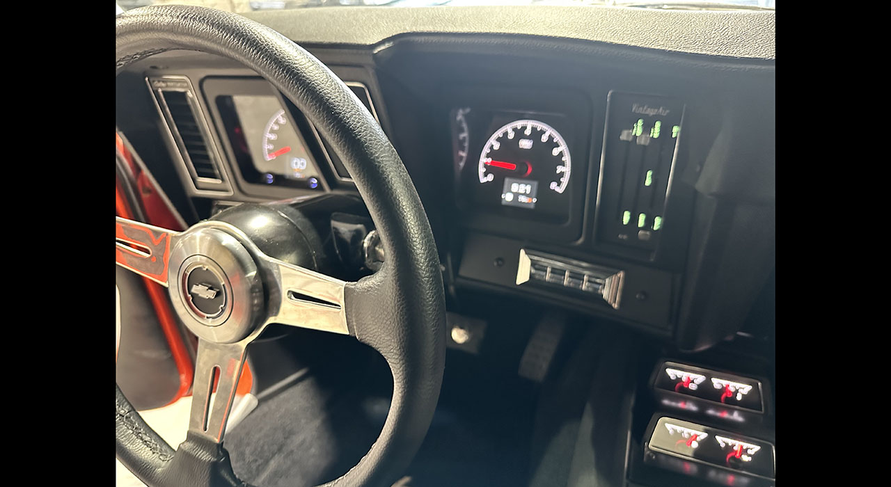13th Image of a 1969 CHEVROLET CAMARO RS