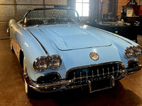 Image 2 of 13 of a 1958 CHEVROLET CORVETTE