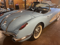 Image 3 of 13 of a 1958 CHEVROLET CORVETTE