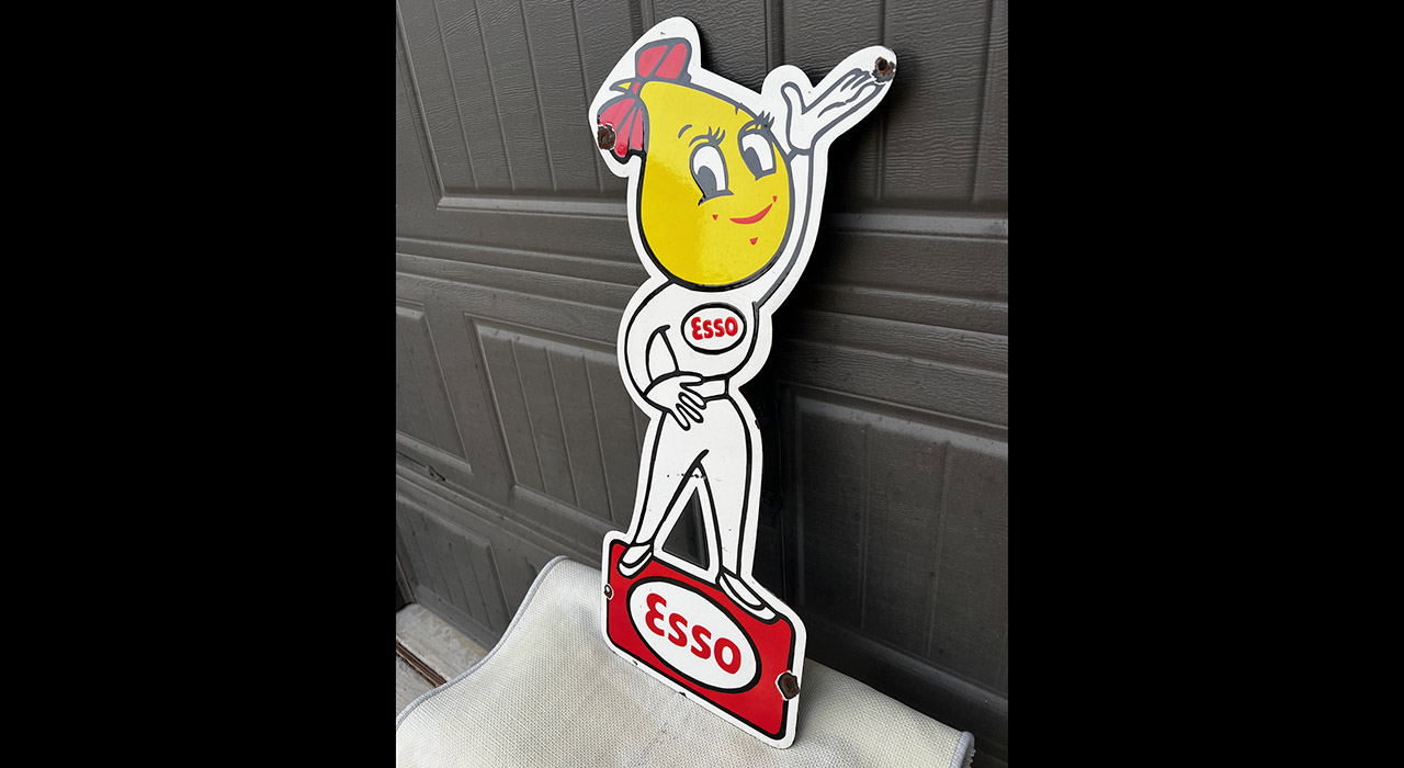 1st Image of a N/A ESSO OIL DROP GRIL