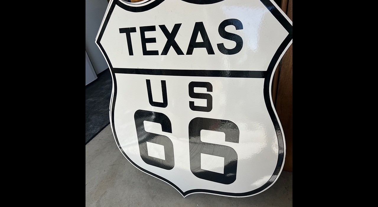 3rd Image of a N/A TEXAS US ROUTE 66 SHIELD