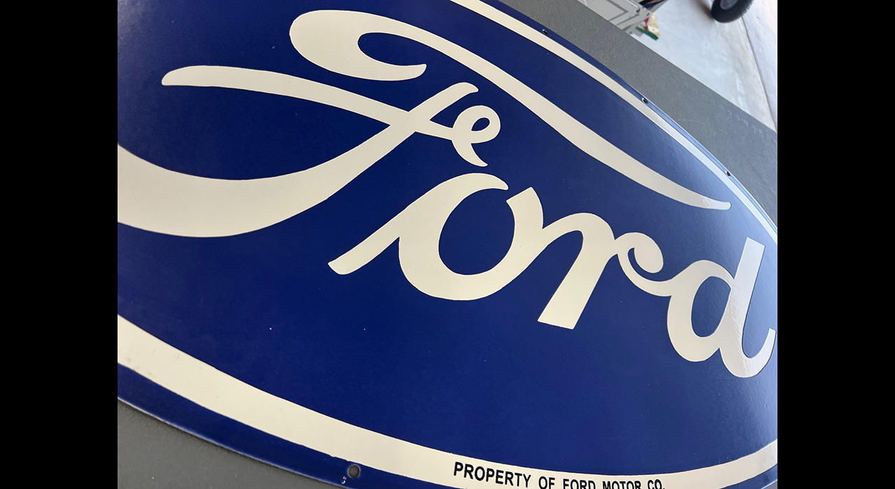 1st Image of a N/A FORD MOTOR COMPANY PORCELAIN