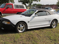 Image 1 of 1 of a 1998 FORD MUSTANG GT