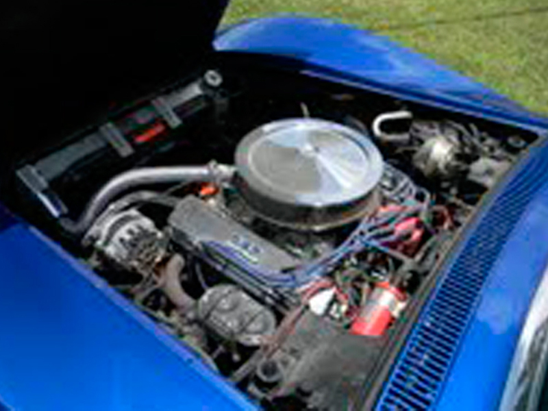 2nd Image of a 1972 CHEVROLET CORVETTE