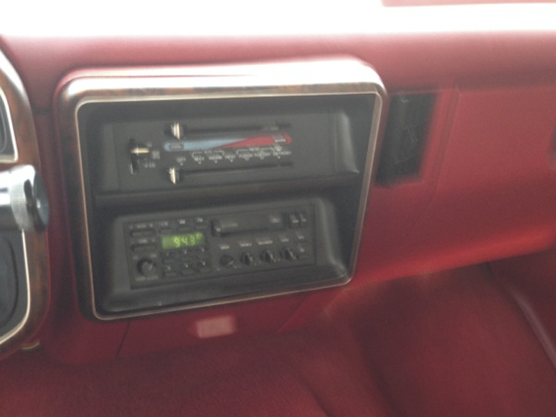 3rd Image of a 1990 FORD BRONCO XLT