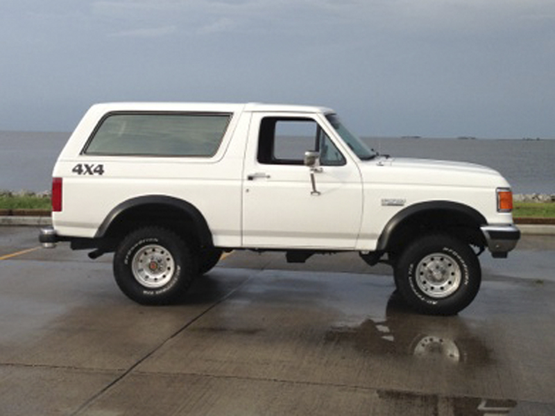 4th Image of a 1990 FORD BRONCO XLT