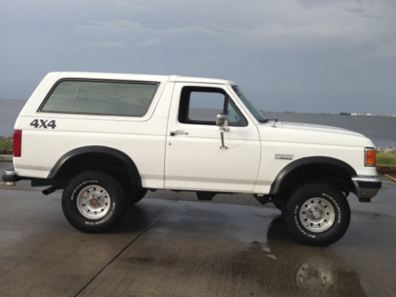 7th Image of a 1990 FORD BRONCO XLT