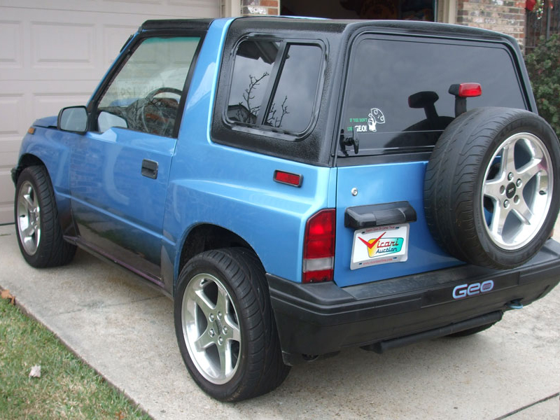 3rd Image of a 1991 GEO TRACKER