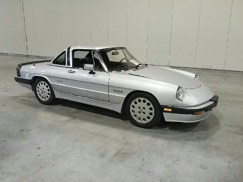 6th Image of a 1987 ALFA ROMEO SPIDER QUADRIFOGLIO