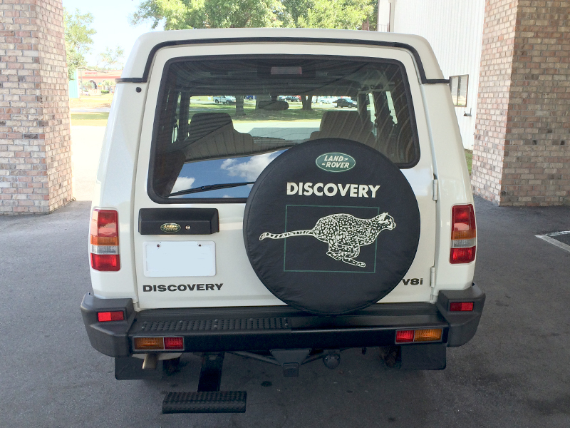 3rd Image of a 1998 LAND ROVER DISCOVERY 50TH ANNIVERSARY EDITION