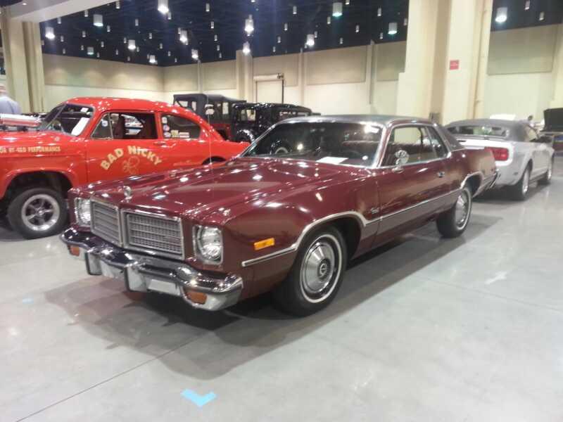 1st Image of a 1975 DODGE CORONET