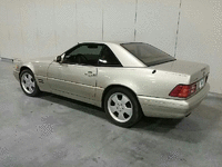 Image 10 of 12 of a 1999 MERCEDES-BENZ SL-CLASS SL500