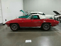 Image 8 of 11 of a 1963 CHEVROLET CORVETTE