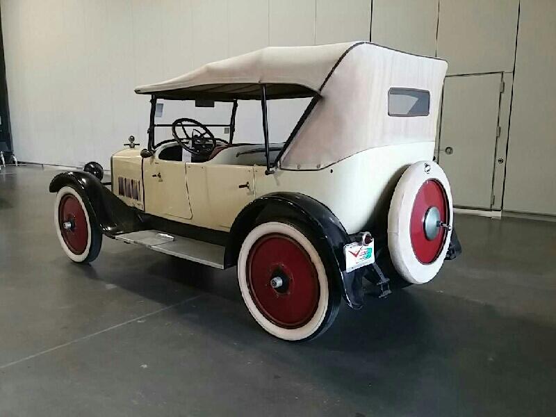 2nd Image of a 1922 STUDEBAKER LIGHT SIX TOURING