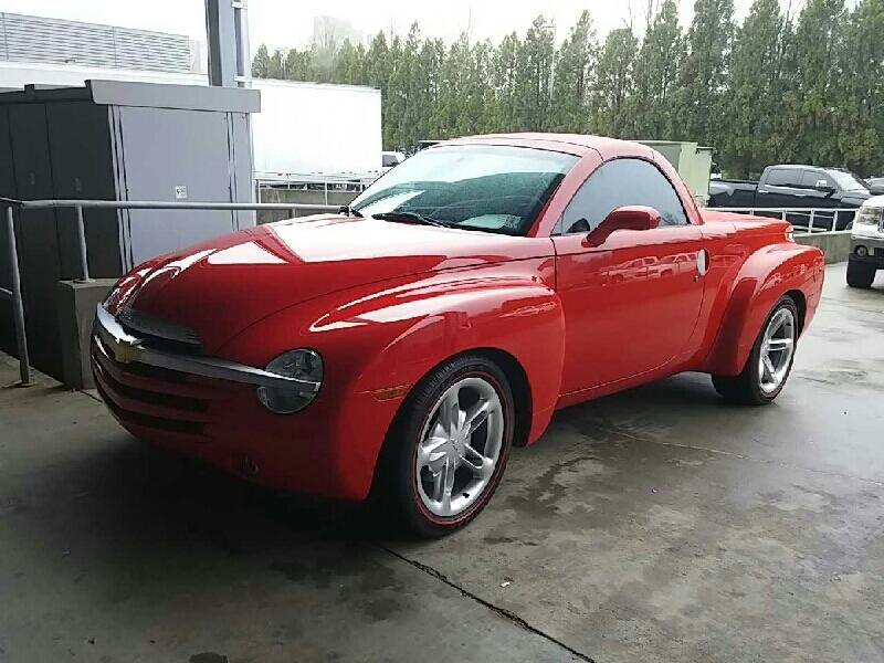 0th Image of a 2003 CHEVROLET SSR