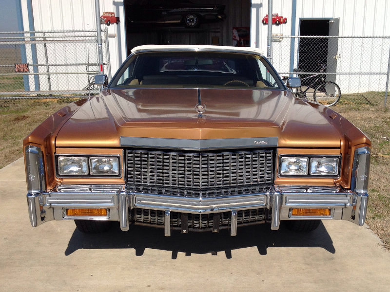 2nd Image of a 1976 CADILLAC ELDORADO
