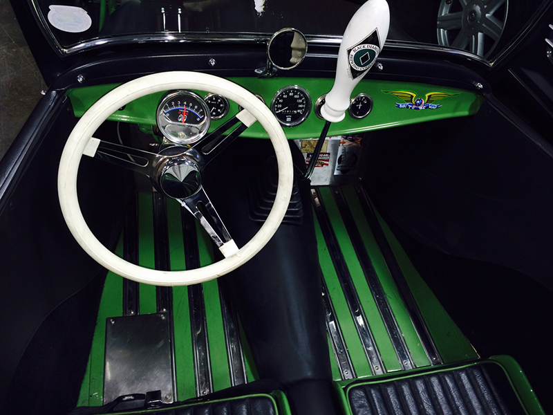 2nd Image of a 1926 FORD ROADSTER