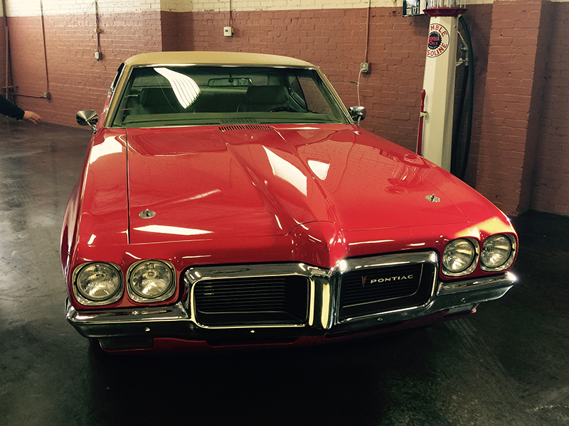 2nd Image of a 1970 PONTIAC LEMANS SPORT