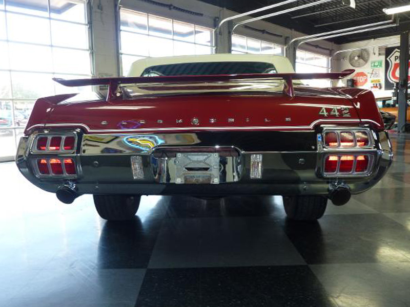 8th Image of a 1972 OLDSMOBILE 442 TRIBUTE