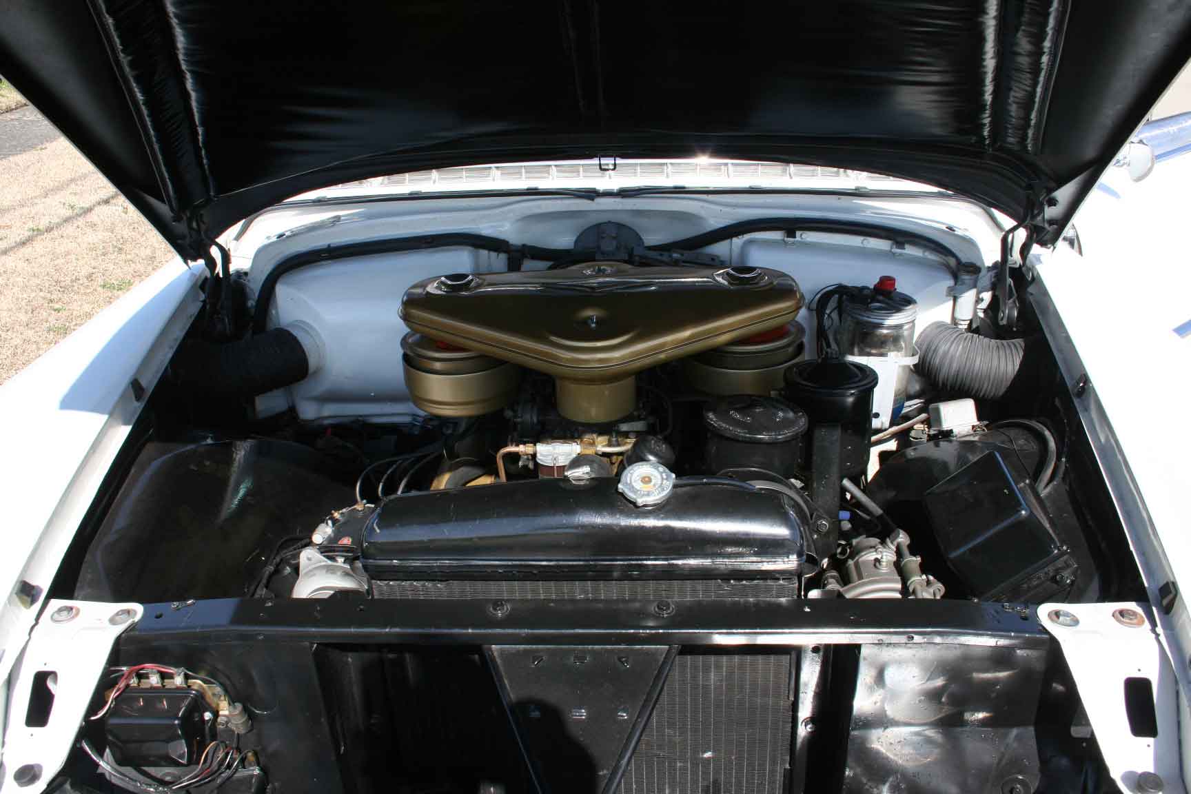 3rd Image of a 1955 CADILLAC ELDORADO