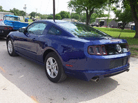 Image 2 of 4 of a 2014 FORD MUSTANG