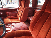 Image 4 of 5 of a 1985 FORD F250