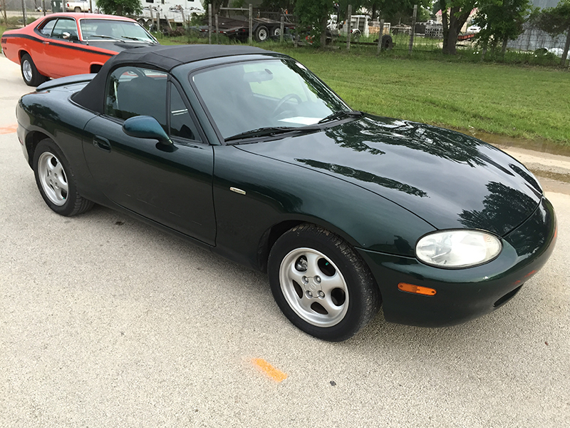 1st Image of a 1999 MAZDA MIATA