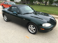 Image 2 of 5 of a 1999 MAZDA MIATA