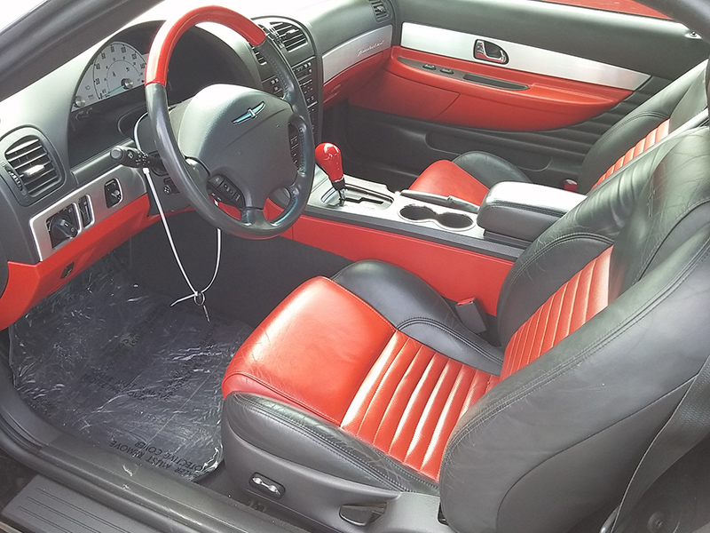 2nd Image of a 2002 FORD THUNDERBIRD