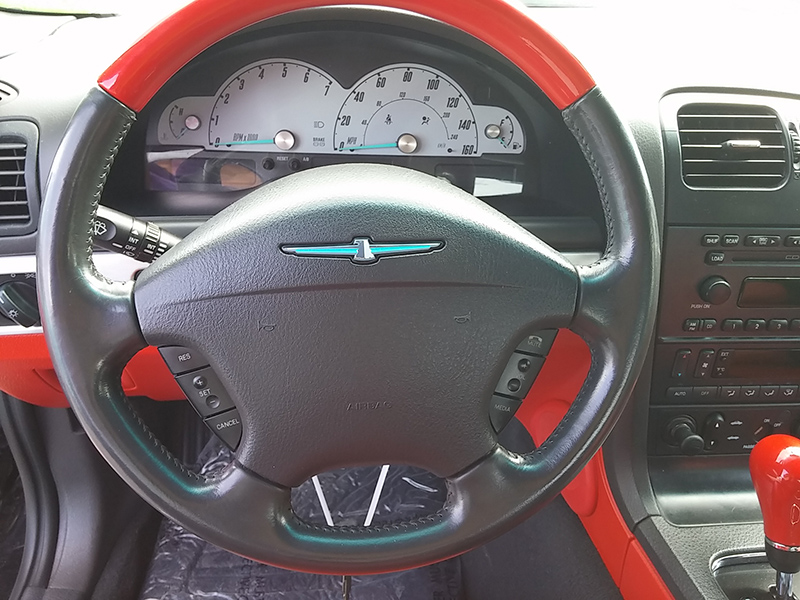 3rd Image of a 2002 FORD THUNDERBIRD