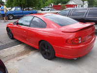 Image 2 of 4 of a 2004 PONTIAC GTO