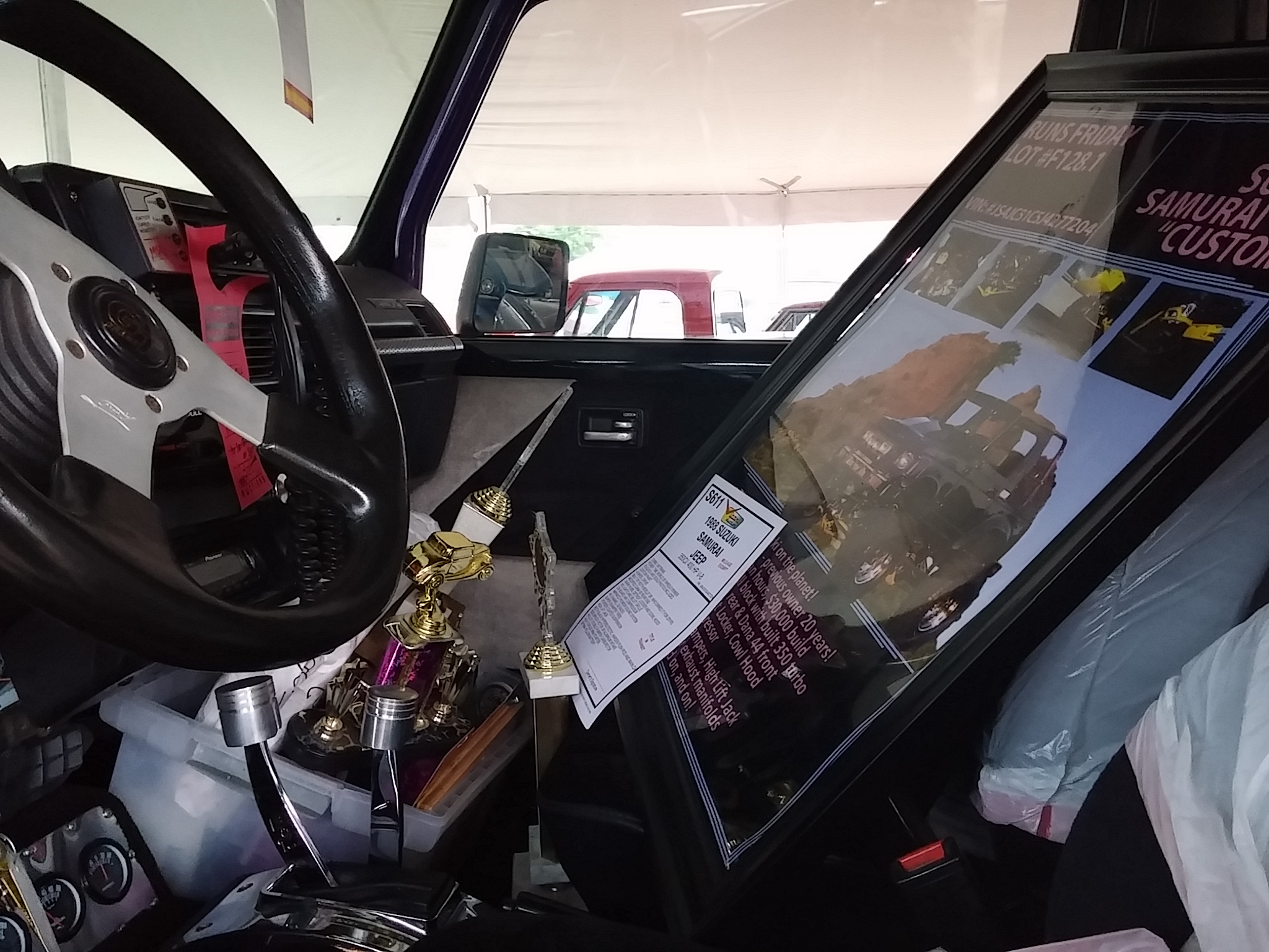 2nd Image of a 1988 SUZUKI SAMURAI