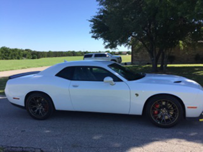 5th Image of a 2015 DODGE CHALLENGER SRT HELLCAT