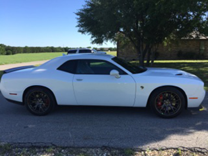 12th Image of a 2015 DODGE CHALLENGER SRT HELLCAT