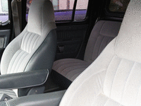 Image 3 of 5 of a 1985 DODGE D350 PICKUP 1 TON
